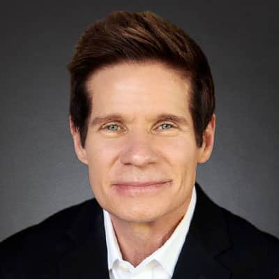 Dr. David Cooper